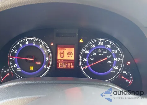 2009 Infiniti G37 from USA, damaged, VIN JNKCV66E59M724405